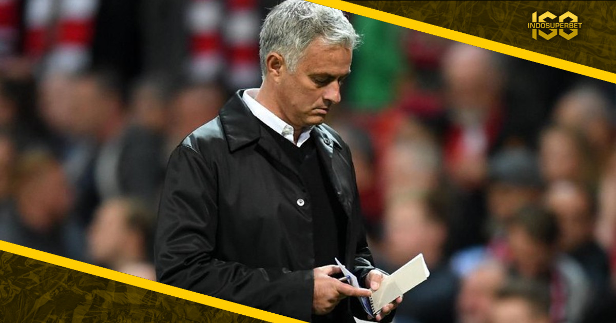 Gelapkan Pajak, Mourinho Dihukum Penjara Setahun