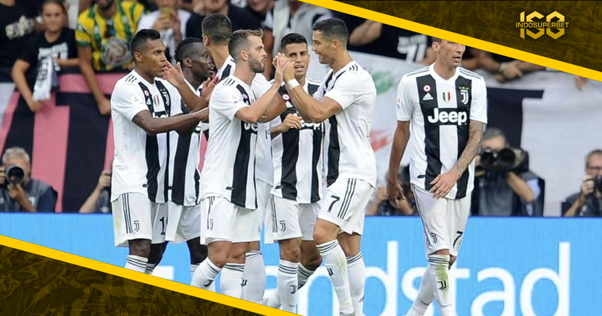 Juventus Tumbangkan Lazio 2-0