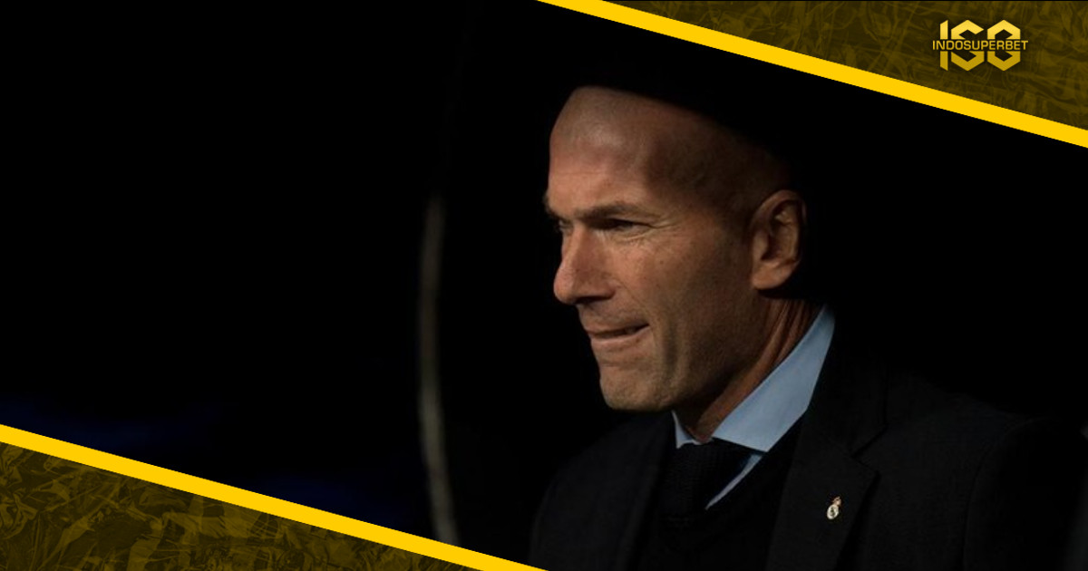 Zidane Mengaku Akan Melatih Lagi