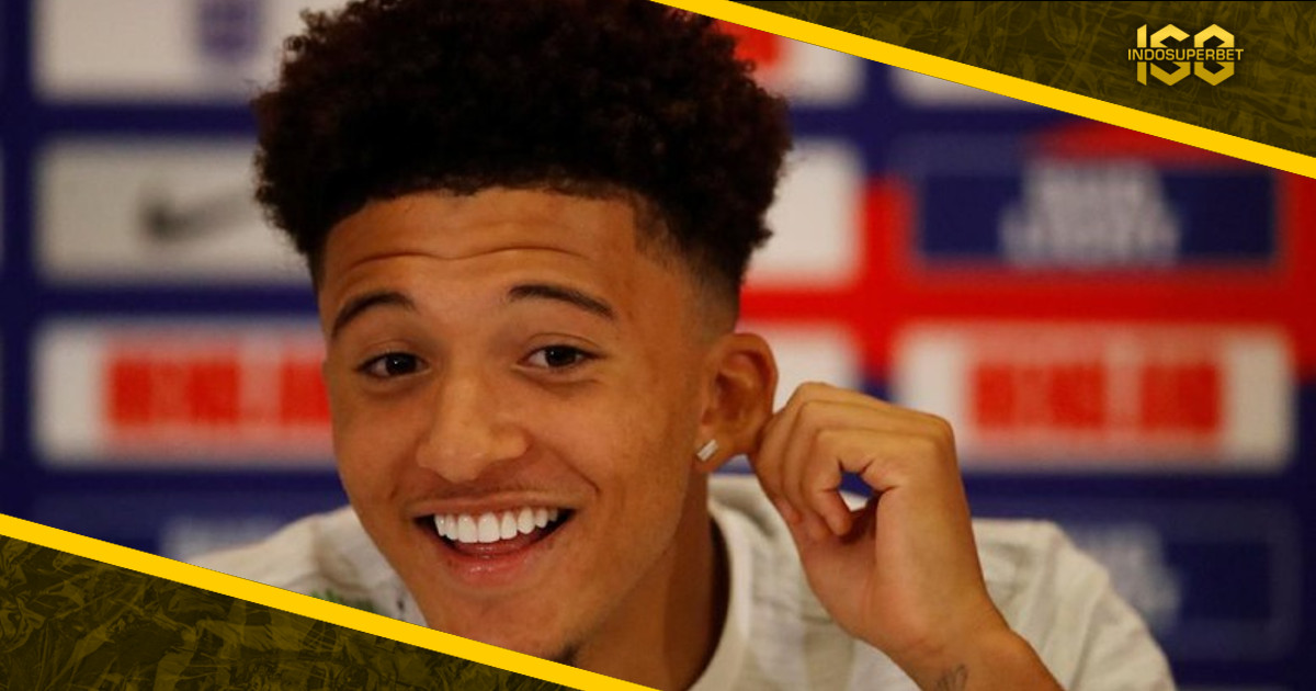 Singa Muda Inggris yang Mengaum itu Bernama Jadon Sancho