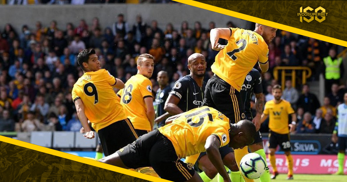 Gol Wolverhampton Berbau Handsball, Guardiola Enggan Berkomentar