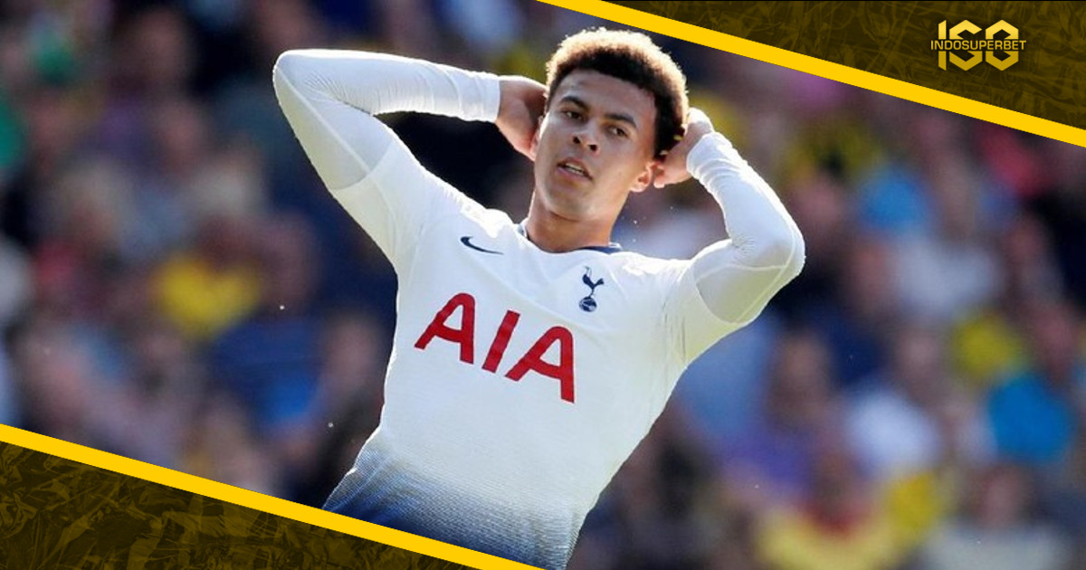 Watford Kembalikan Tottenham ke Bumi