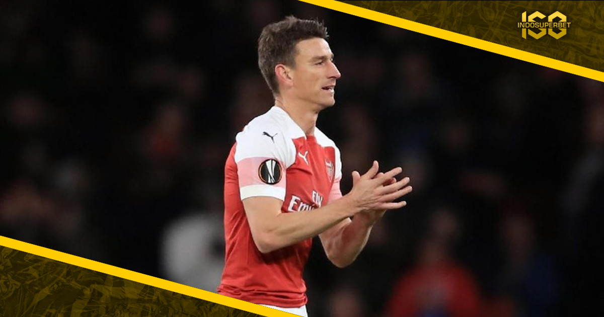 Halo, Apa Kabar, Koscielny?